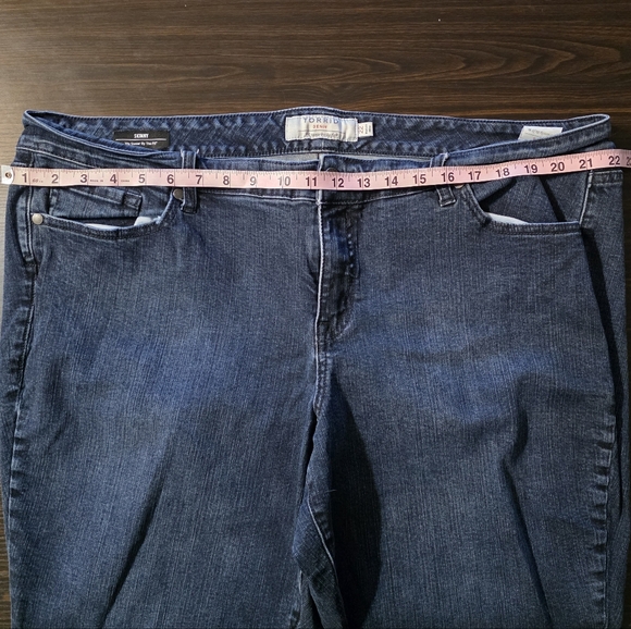 Torrid Skinny Jeans Size 22 - Picture 7 of 10